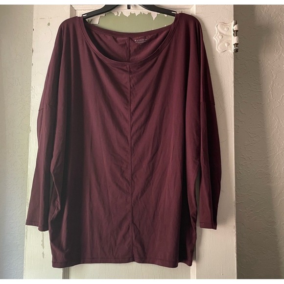 Athleta Tops - Athleta Womens Large Burgundy Plum Long Sleeve Oversized Center Seam Top L